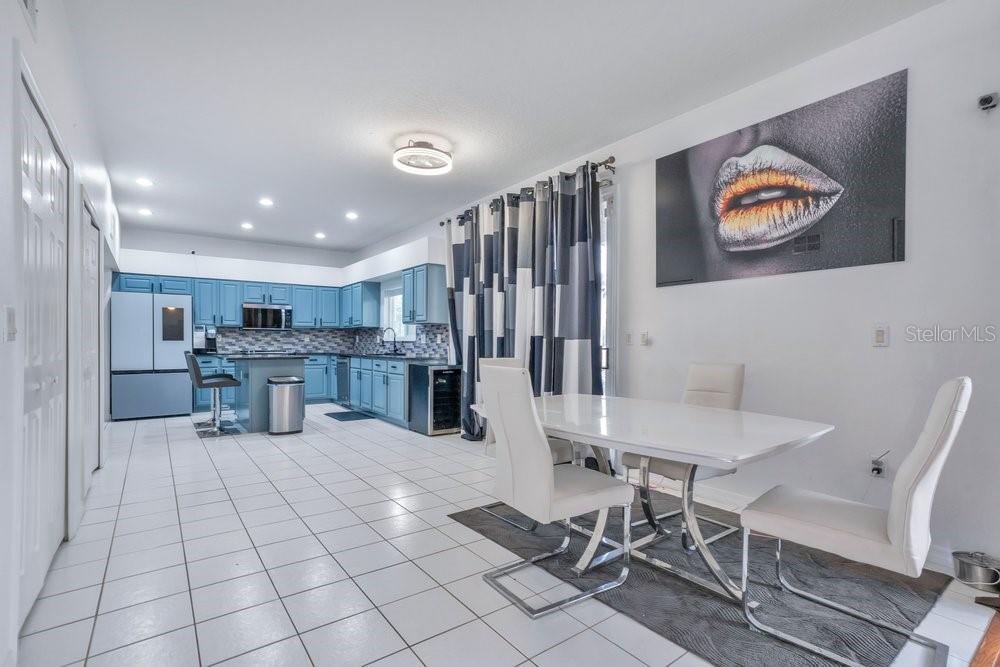 219 Strathmore Circle Kissimmee, FL 34744 - Photo 8 of 57