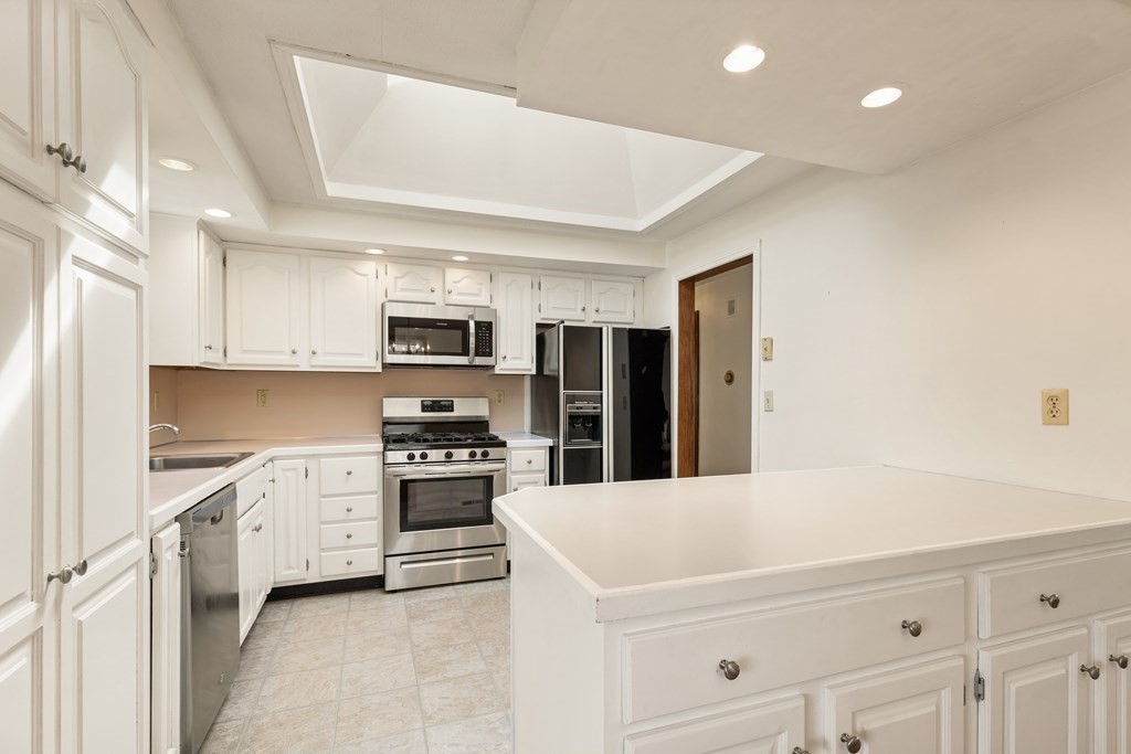 36 Audubon Road Norwood, MA 02062 - Photo 12 of 37 Gallery Image 12