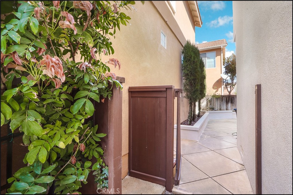 3 Delfin Aliso Viejo, CA 92656 - Photo 23 of 23 a view of a corridor