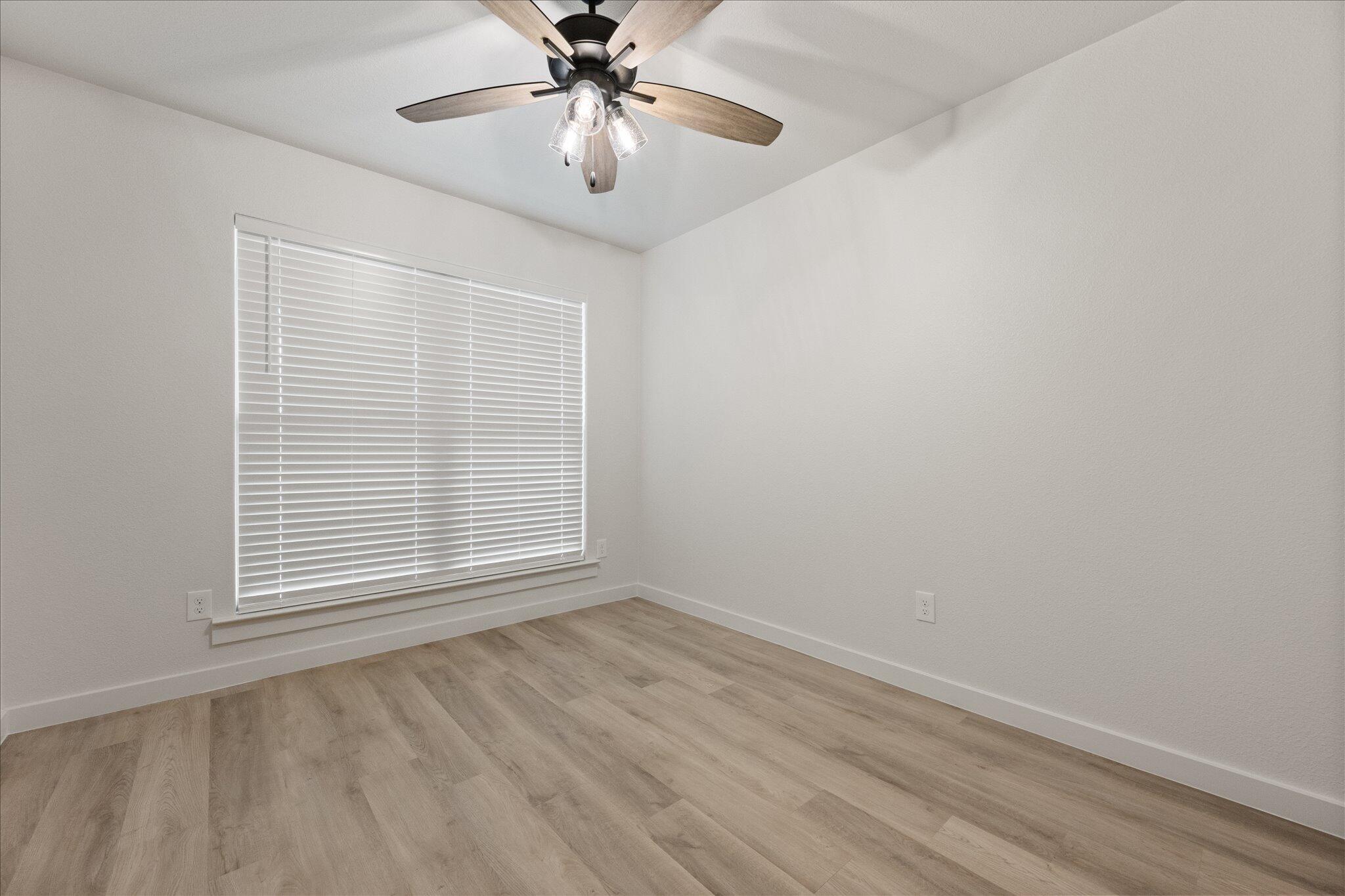 12007 Ironton Avenue Lubbock, TX 79424 - Photo 16 of 21 03-12007 Ironton_4933