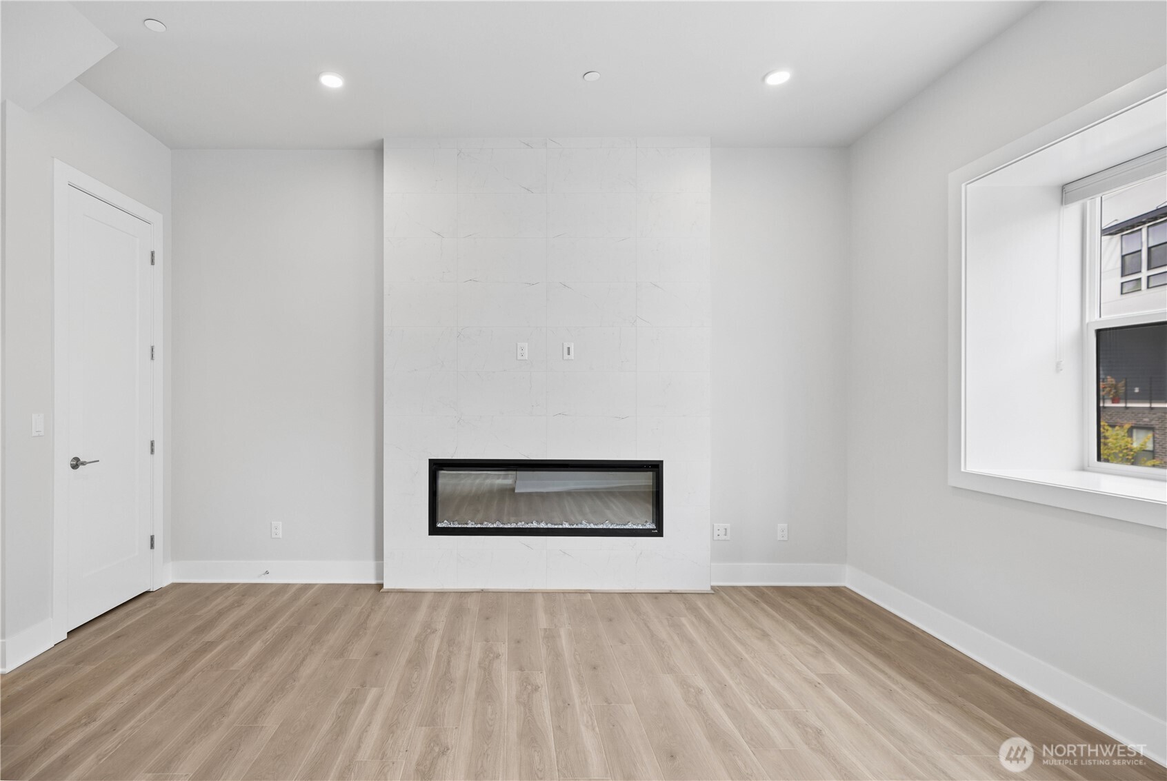 18809 99th Place Northeast, Unit B Bothell, WA 98011 - Photo 11 of 34