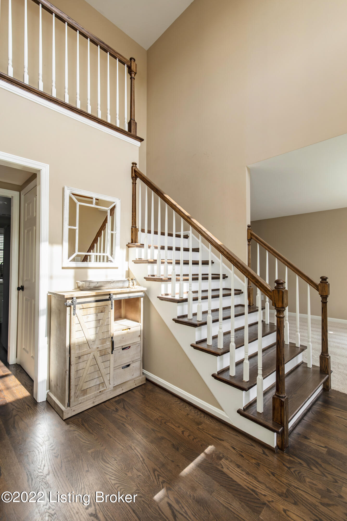 4120 Timber Ridge Road Crestwood, KY 40014 - Photo 4 of 57 6-foyer