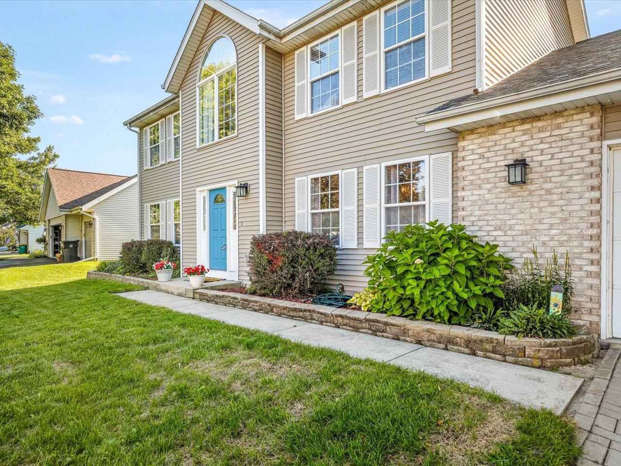 10892 Chicory Ridge Way Roscoe, IL 61073 - Photo 4 of 50 Gallery Image 4