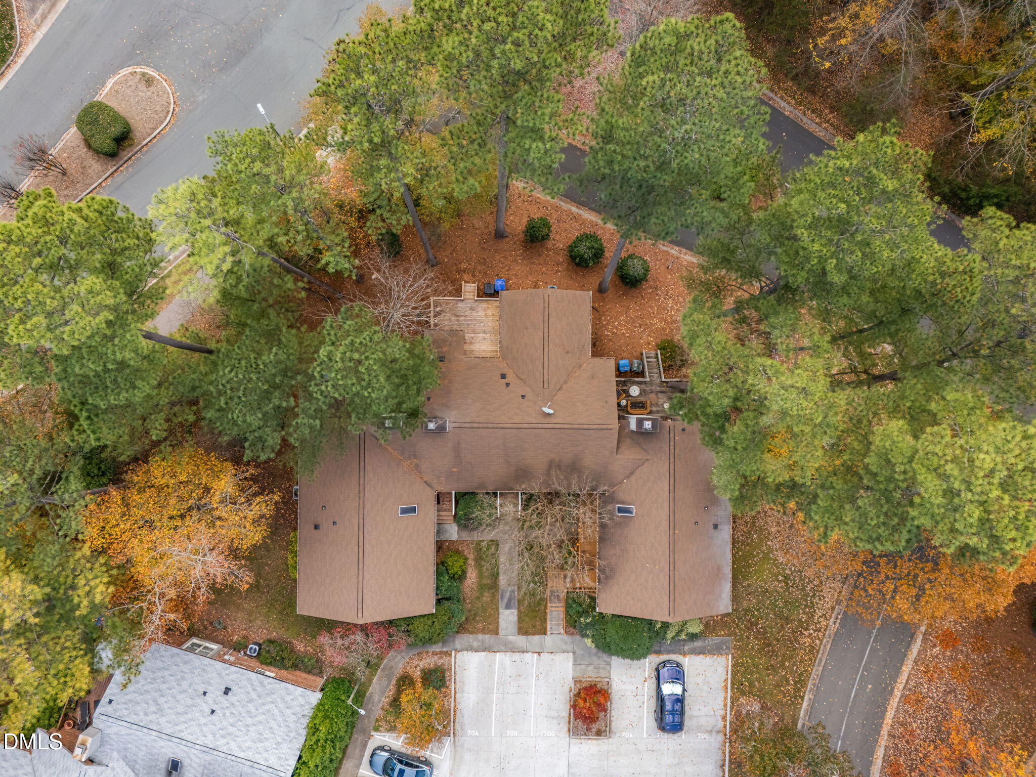 5500 Fortunes Ridge Drive, Unit 70B Durham, NC 27713 - Photo 9 of 45 7-web-or-mls-DJI_20251110121439_0020_D -