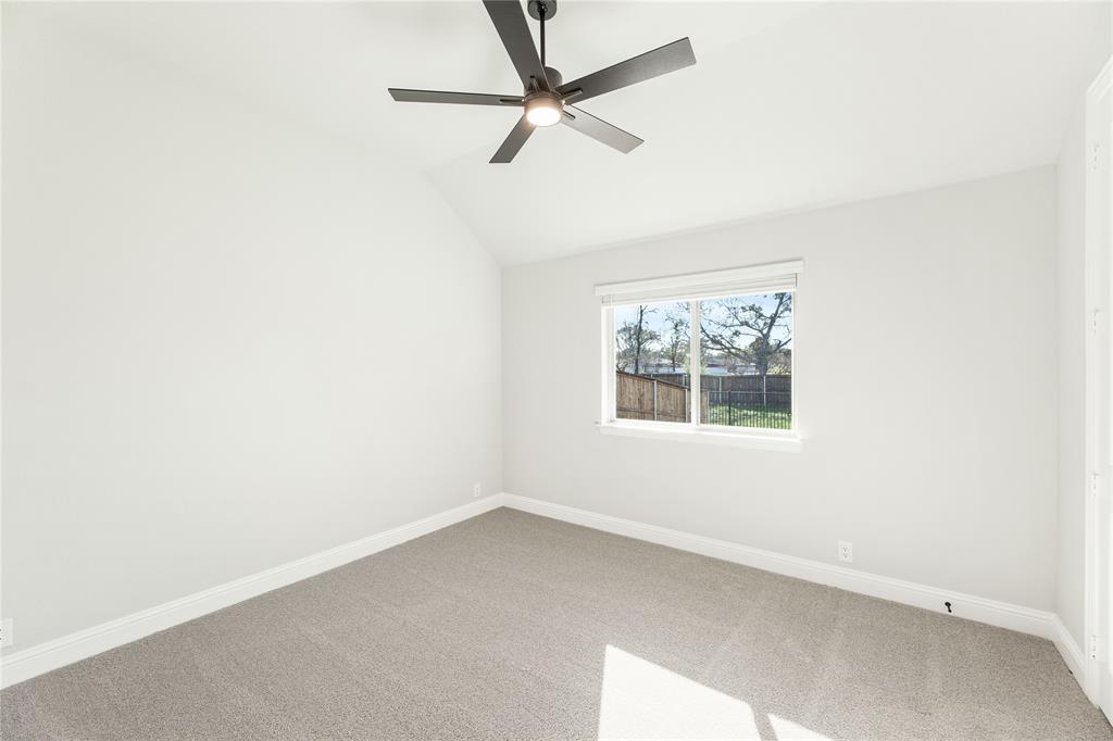 307 Spring Circle Red Oak, TX 75154 - Photo 25 of 34