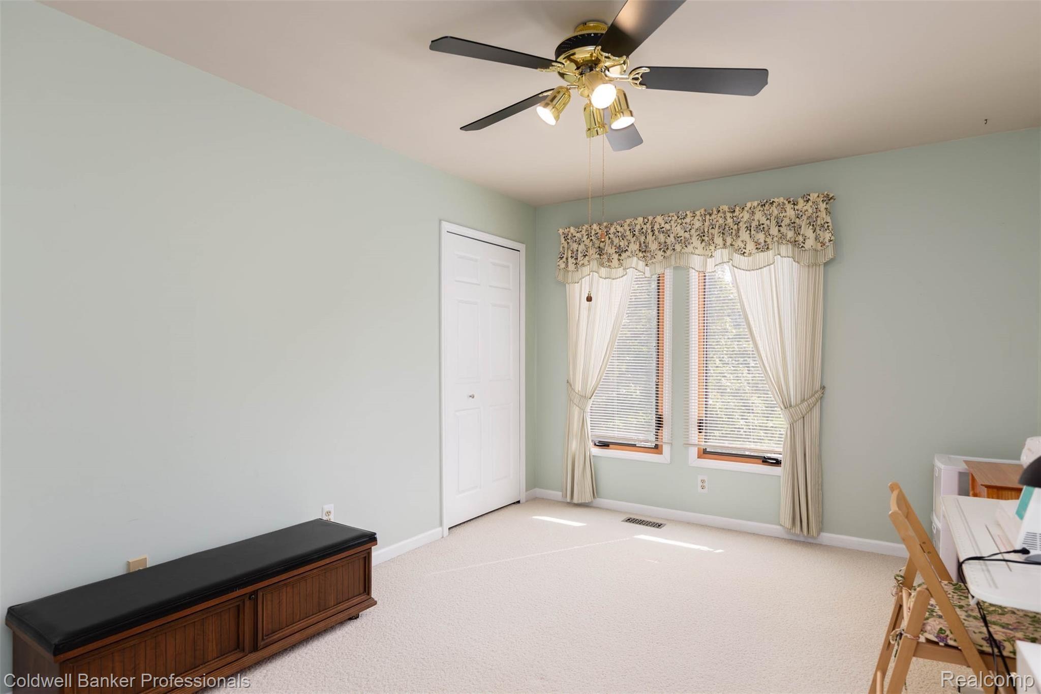 3472 Wedgewood Drive Rochester, MI 48306 - Photo 27 of 46 Bedroom Two
