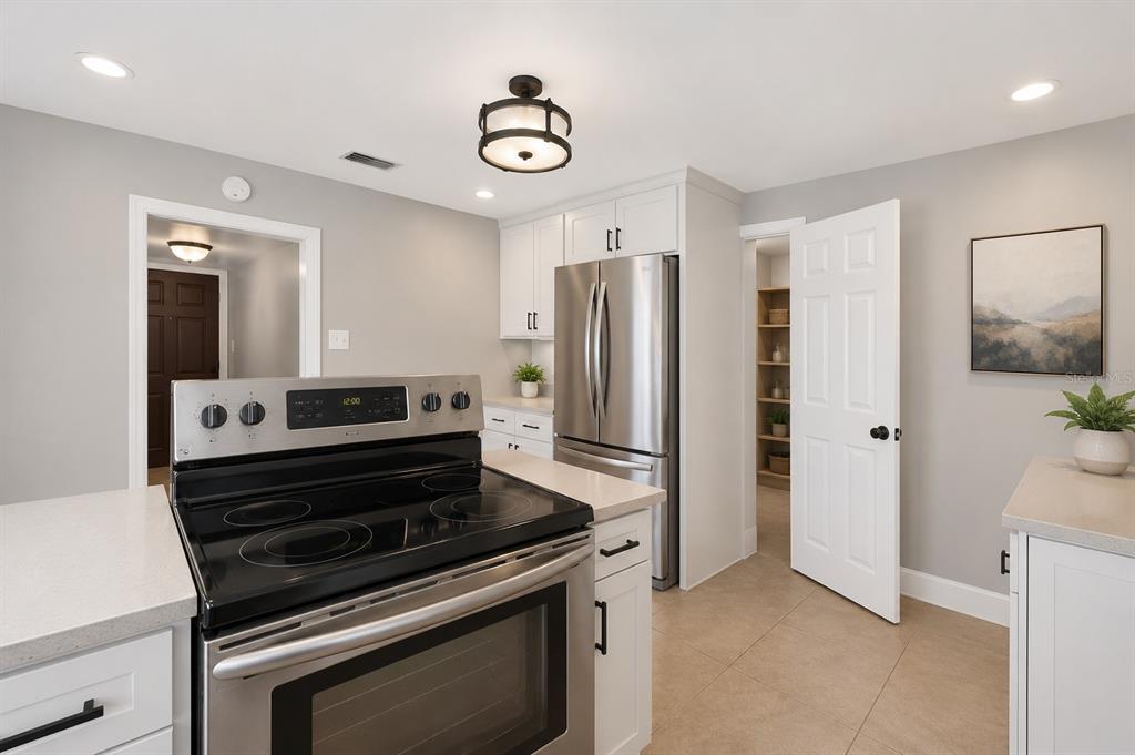 805 East Shell Point Road Ruskin, FL 33570 - Photo 29 of 30 Gallery Image 29