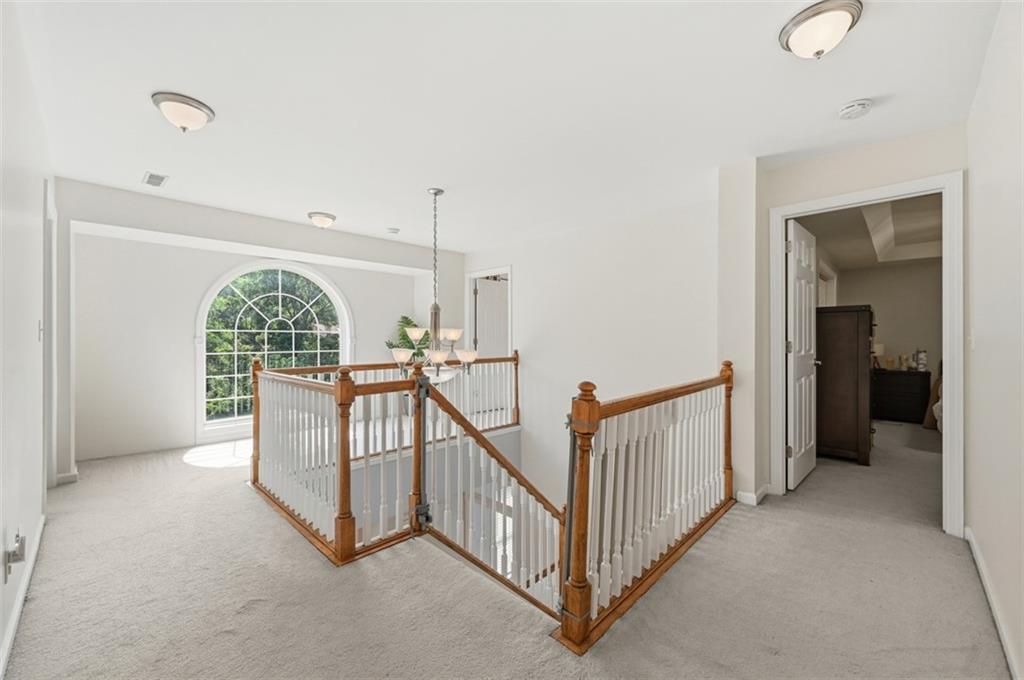 1800 McMillan Road Pittsburgh, PA 15241 - Photo 20 of 48 Second floor entry