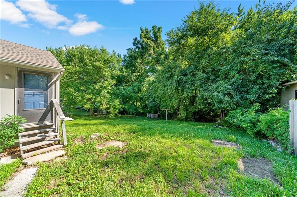 1410 West College Street Independence, MO 64050 - Photo 16 of 17