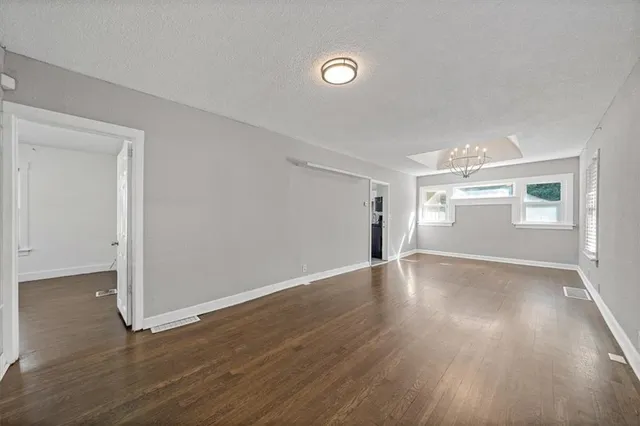 $140,000 | 1410 West College Street, Independence, MO 64050