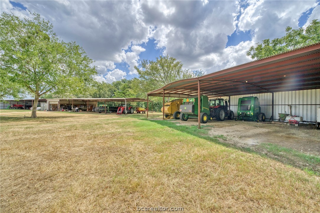 12068 Dunns Fort Road Hearne, TX 77859 - Photo 16 of 50 Gallery Image 16