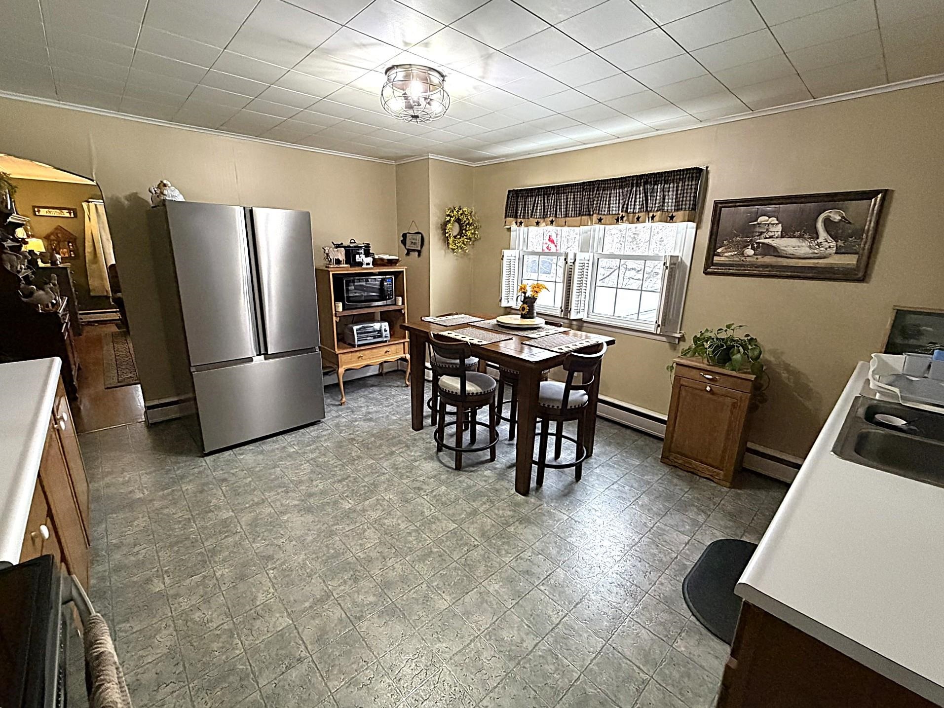 730 6th Avenue Berlin, NH 03570 - Photo 6 of 54