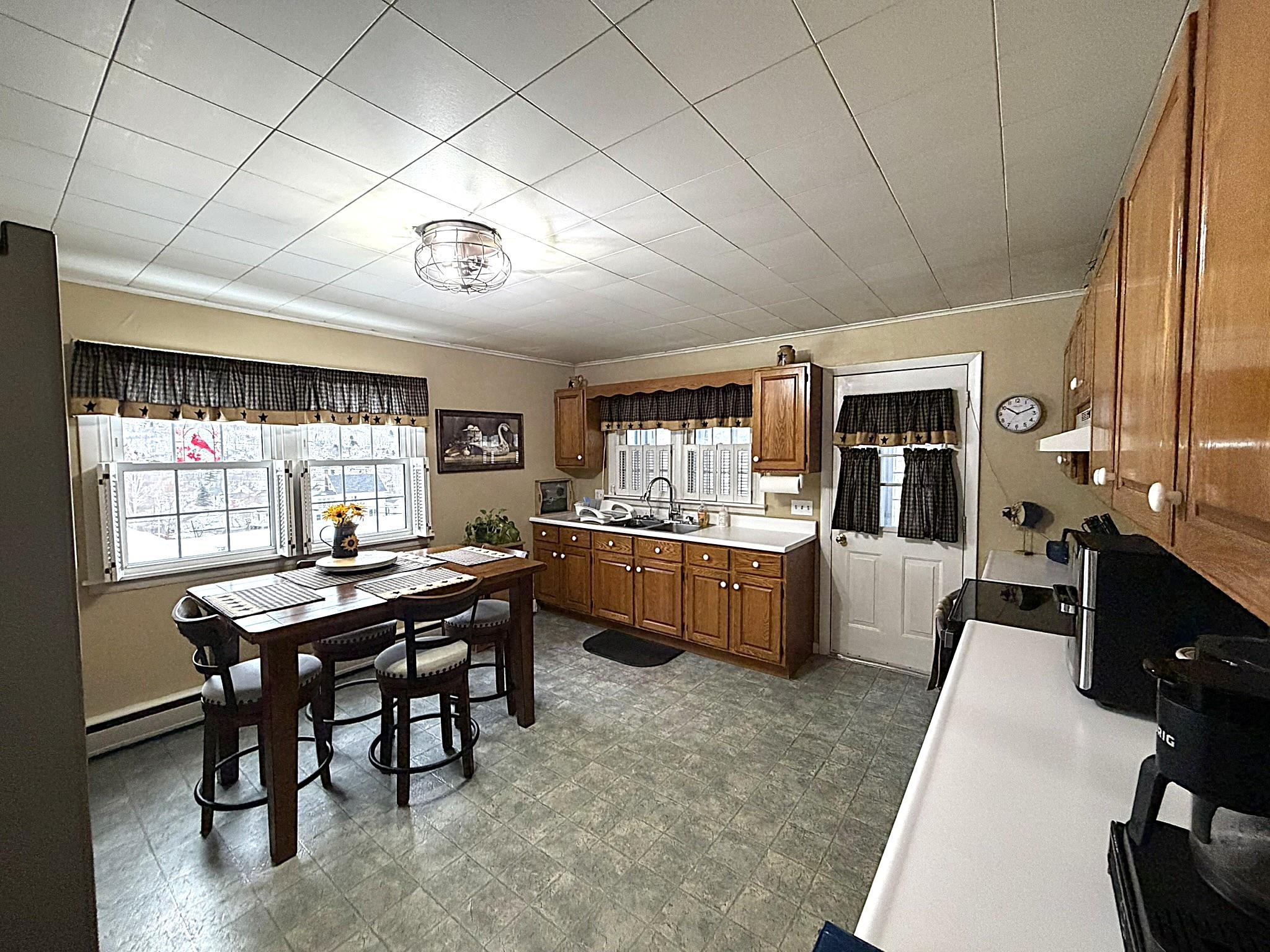 730 6th Avenue Berlin, NH 03570 - Photo 7 of 54
