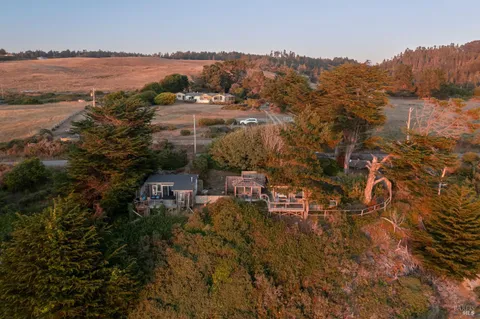 $3,310,000 | Undisclosed Address, Albion, CA 95410