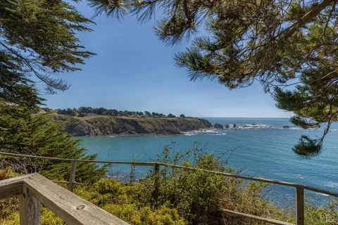 $3,310,000 | Undisclosed Address, Albion, CA 95410