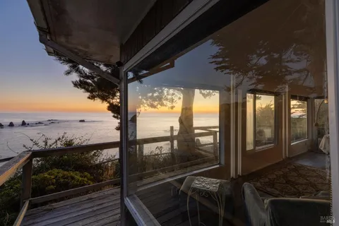 $3,310,000 | Undisclosed Address, Albion, CA 95410