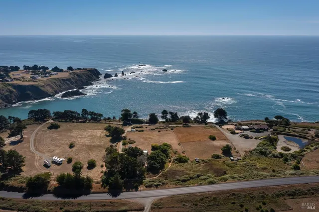 $3,310,000 | Undisclosed Address, Albion, CA 95410