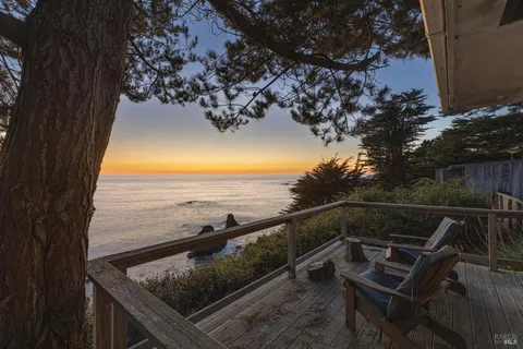 $3,310,000 | Undisclosed Address, Albion, CA 95410