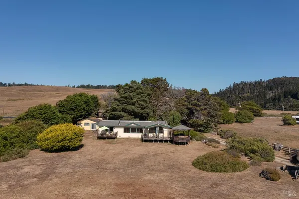 $3,310,000 | Undisclosed Address, Albion, CA 95410