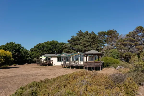 $3,310,000 | Undisclosed Address, Albion, CA 95410
