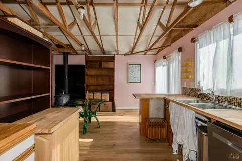 $3,310,000 | Undisclosed Address, Albion, CA 95410