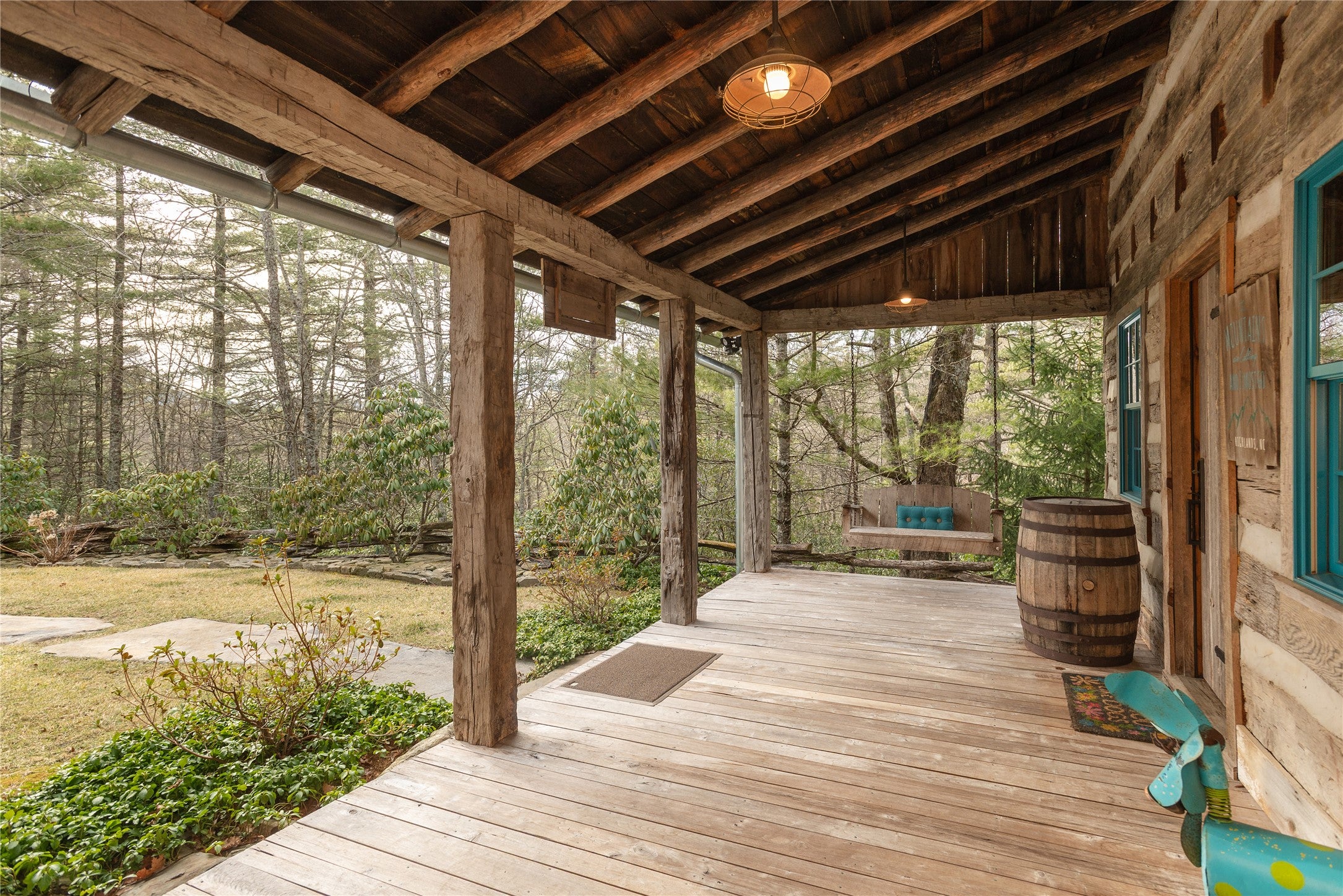 147 Hammond Road Highlands, NC 28741 - Photo 10 of 85 Gallery Image 10