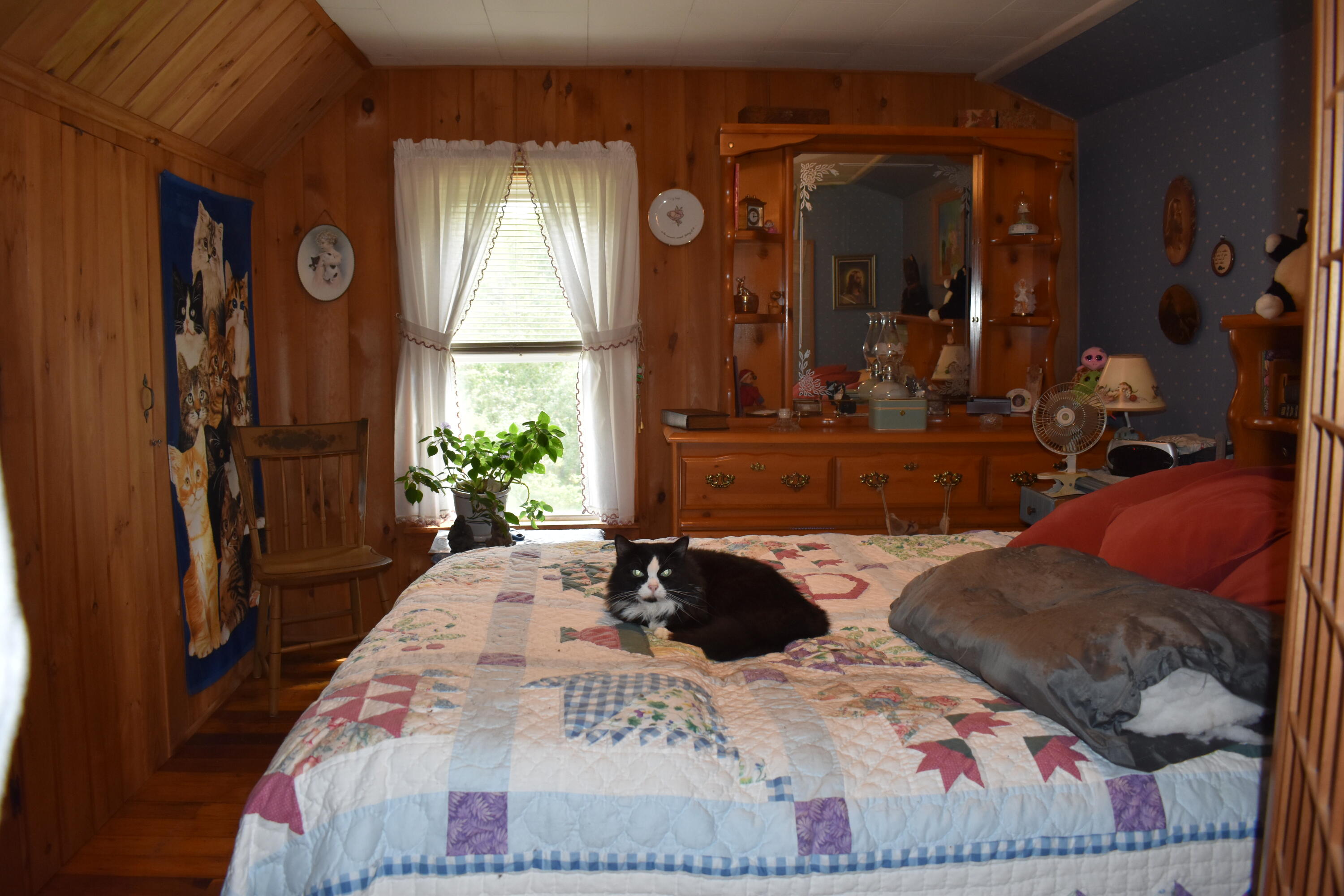 832 Warren Hill Road Palmyra, ME 04965 - Photo 24 of 28 Bed