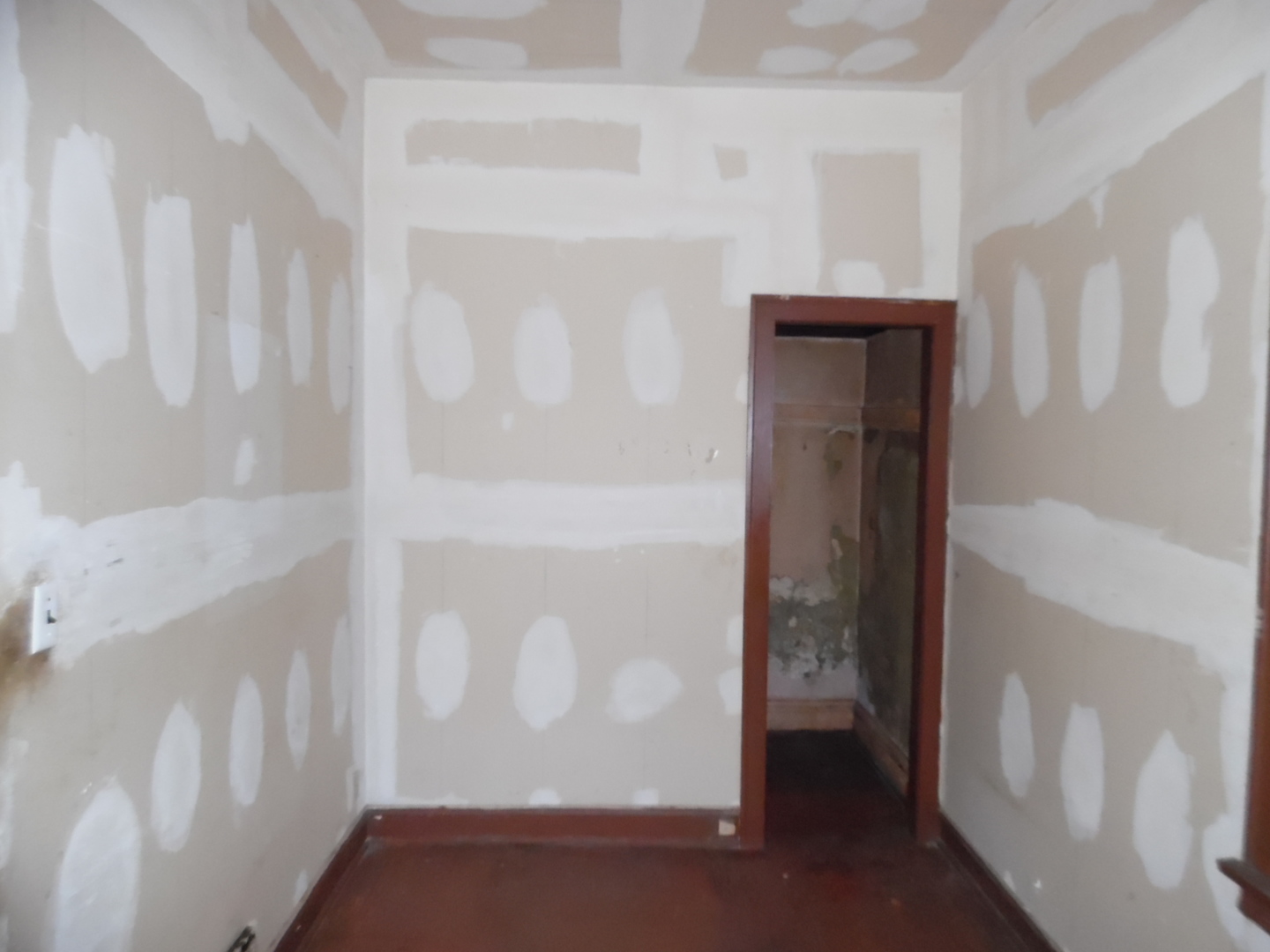 5605 South Justine Street Chicago, IL 60636 - Photo 10 of 11