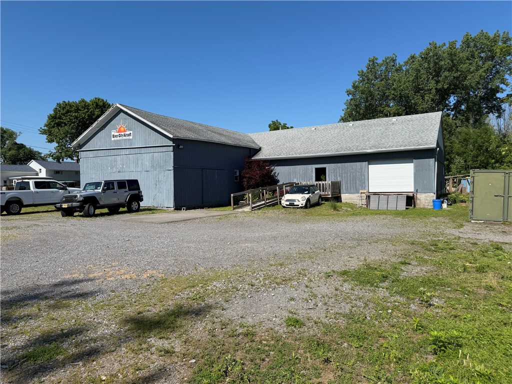 832 Moscow Road Hamlin, NY 14464 - Photo 2 of 48