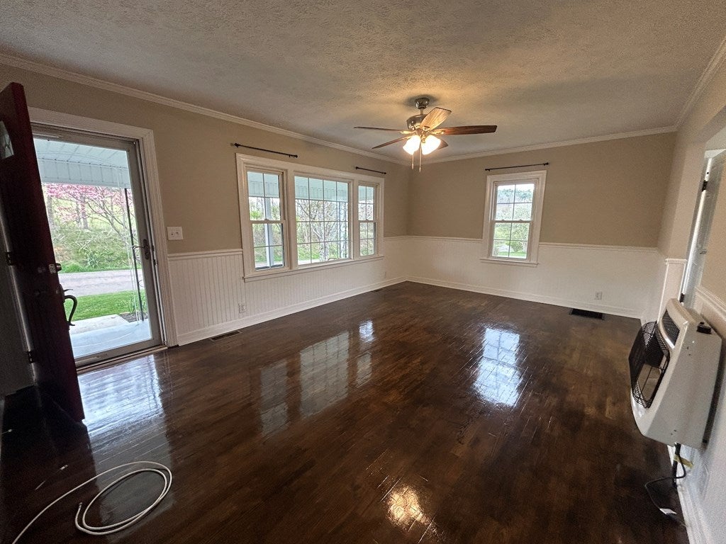 1481 Dry Road Speedwell, VA 24374 - Photo 8 of 50 Gallery Image 8