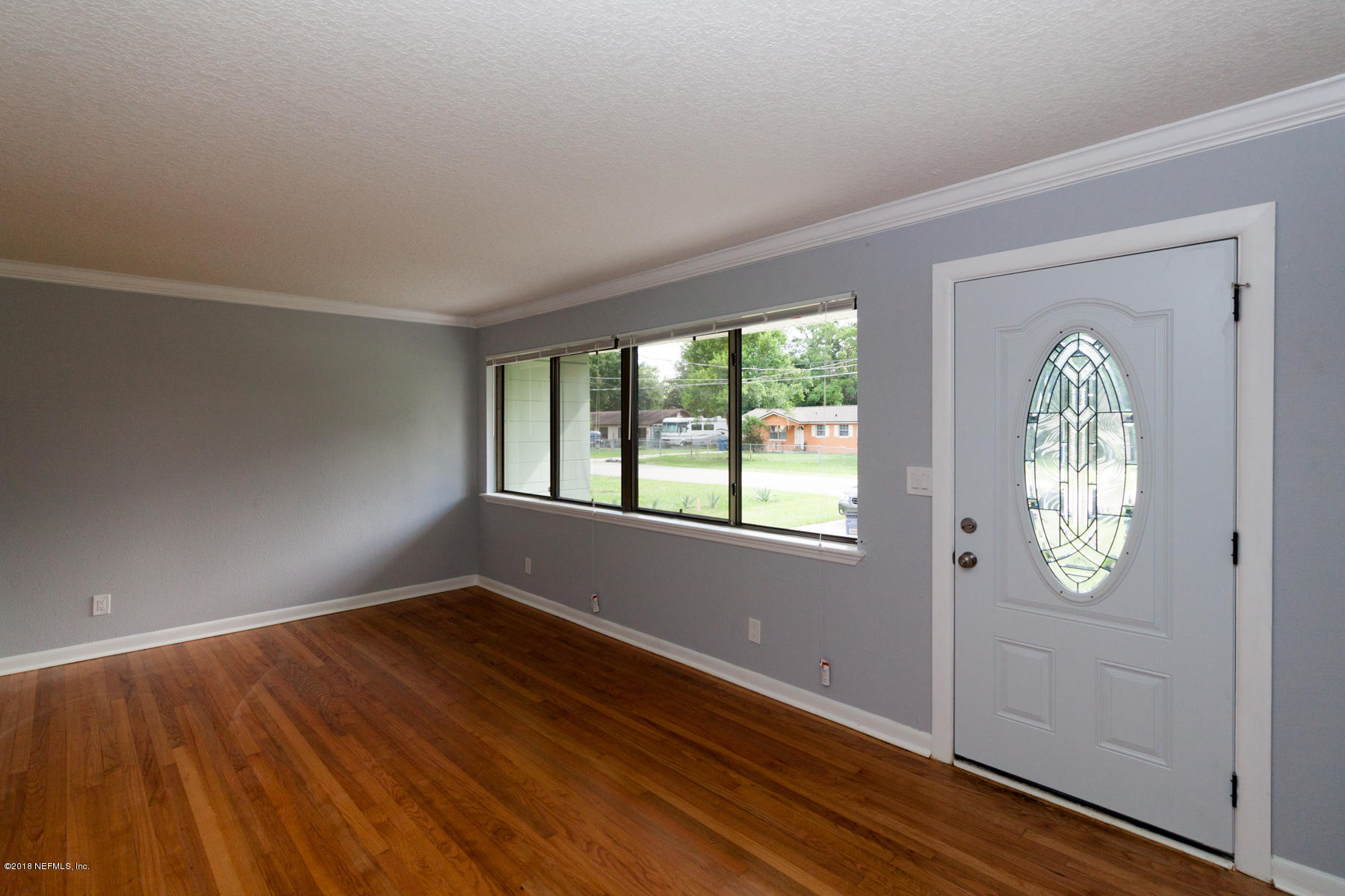 3328 Peeler Road Jacksonville, FL 32277 - Photo 7 of 35 Living Room