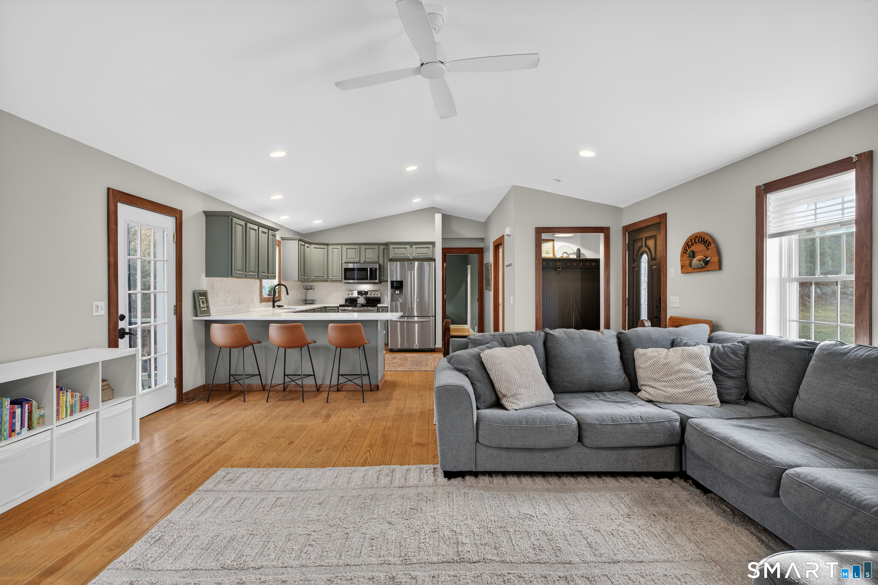 88 Ironworks Road Clinton, CT 06413 - Photo 3 of 33