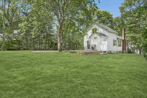 $1,350,000 | 45 Wickatuck Drive, Sag Harbor, NY 11963