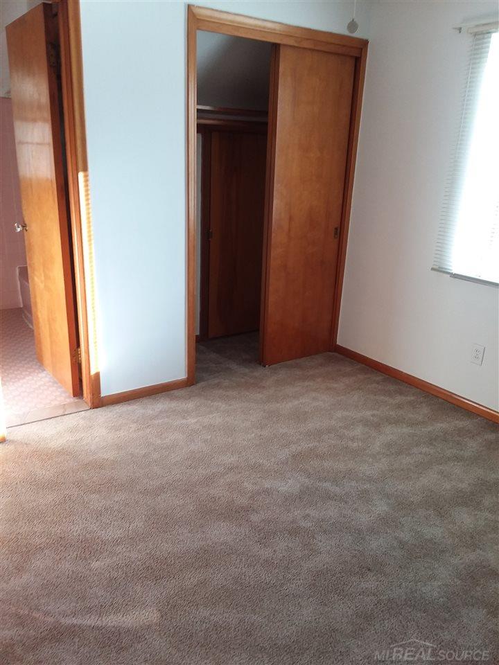 2162 Vernier Road Grosse Pointe, MI 48236 - Photo 13 of 23
