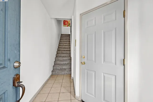 $649,000 | 710 City Walk Place, Unit 4, Hayward, CA 94541