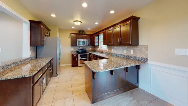 $2,550 | 1769 Springhaven Drive, Clarksville, TN 37042