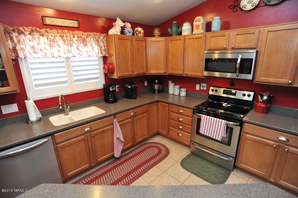 6642 East Bambino Road Tucson, AZ 85756 - Photo 3 of 47