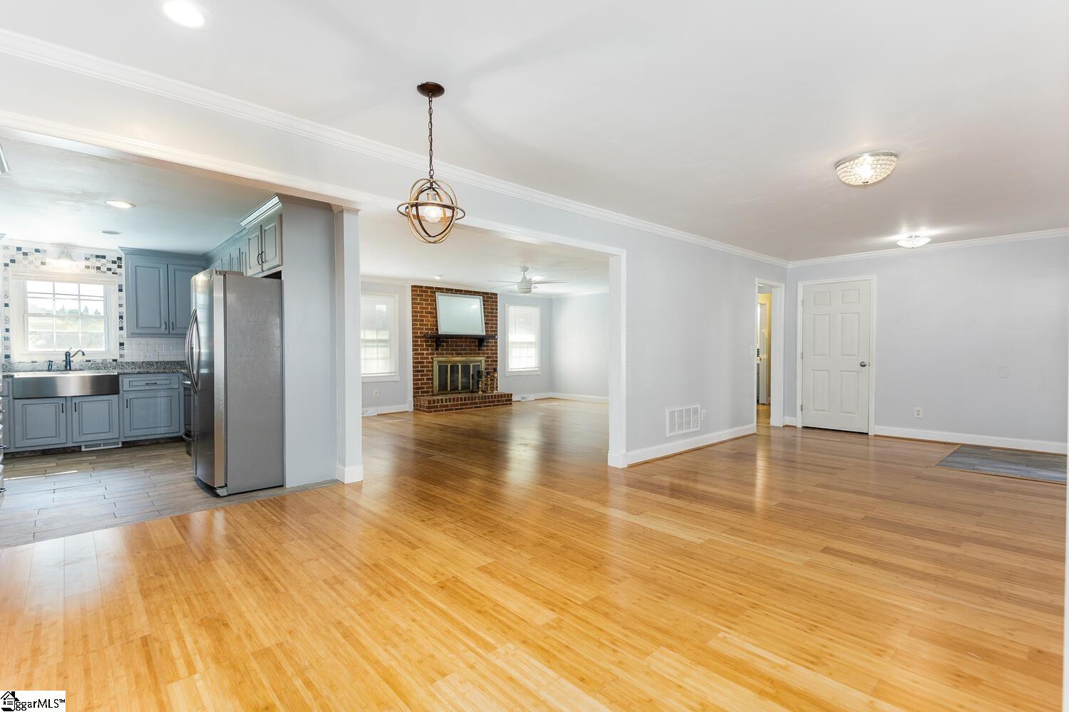 13 South Del Norte Road Greenville, SC 29615 - Photo 19 of 31 Gallery Image 19