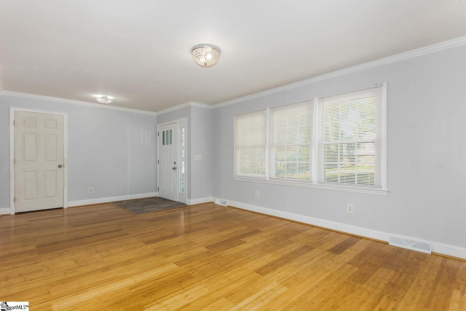 13 South Del Norte Road Greenville, SC 29615 - Photo 7 of 31 Gallery Image 7