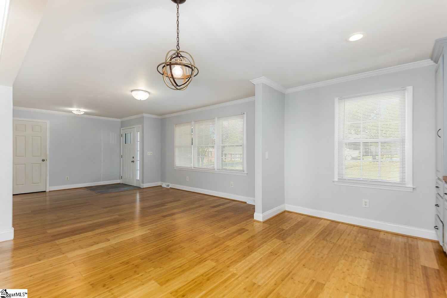13 South Del Norte Road Greenville, SC 29615 - Photo 9 of 31 Gallery Image 9