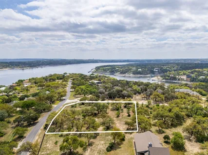 $275,000 | 4318 Park Drive, Lago Vista, TX 78645