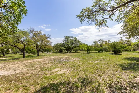 $275,000 | 4318 Park Drive, Lago Vista, TX 78645