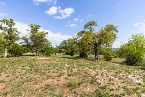 $275,000 | 4318 Park Drive, Lago Vista, TX 78645