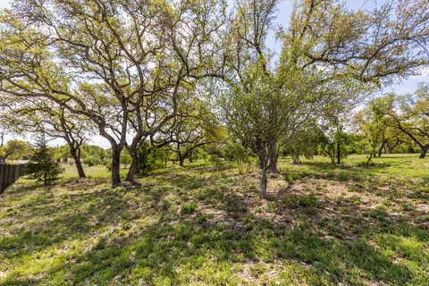 $275,000 | 4318 Park Drive, Lago Vista, TX 78645