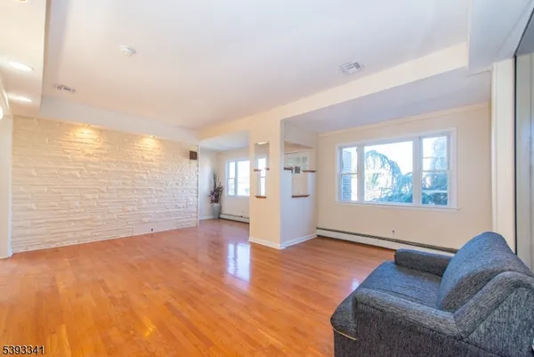$4,995 | 12 Bond Place, North Arlington, NJ 07031