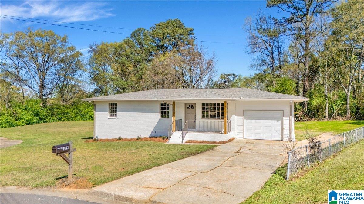 128 8th Street Pleasant Grove, AL 35127 - Photo 3 of 20