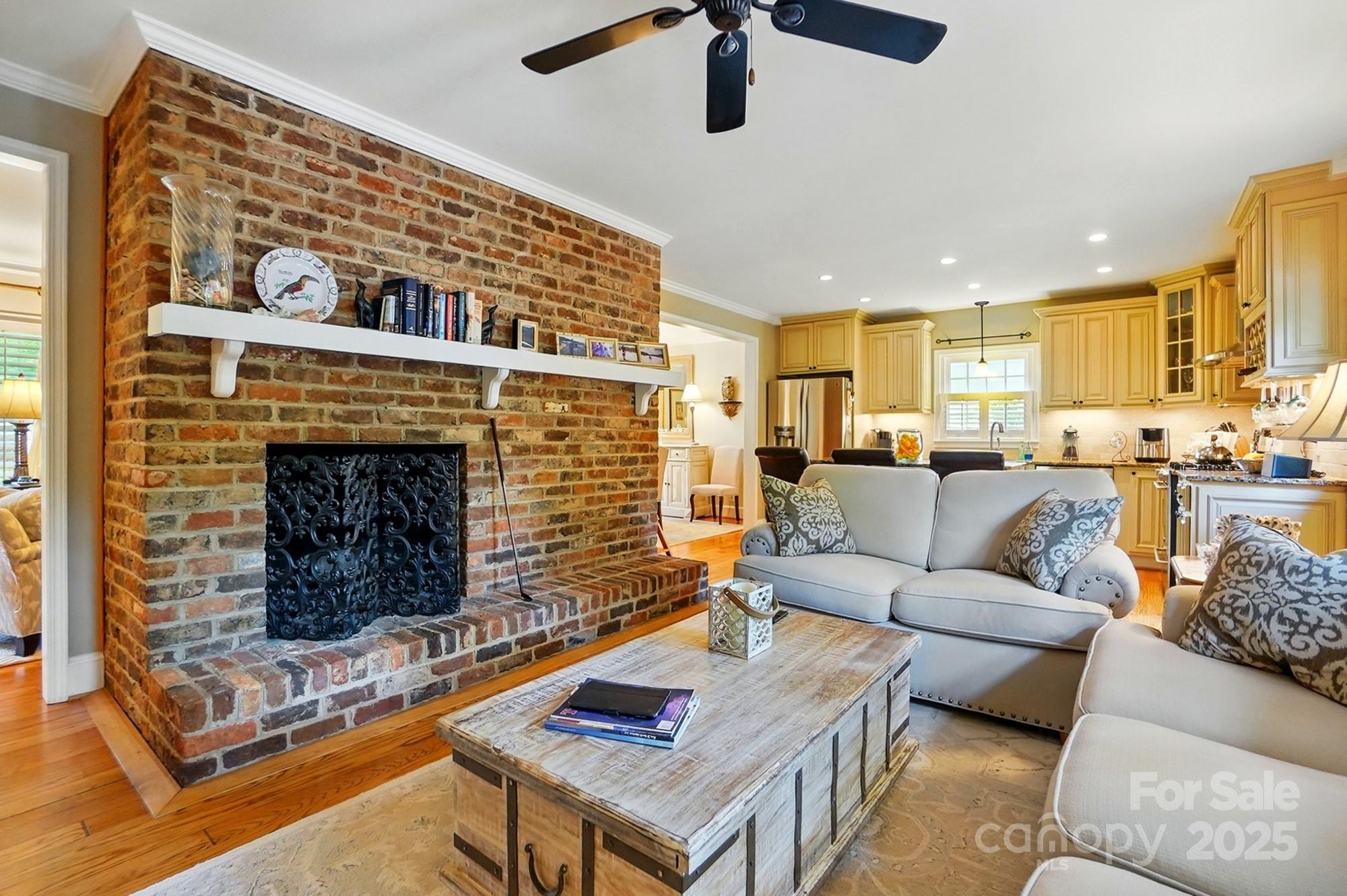 2025 Sagamore Road Charlotte, NC 28209 - Photo 9 of 48 Gallery Image 9