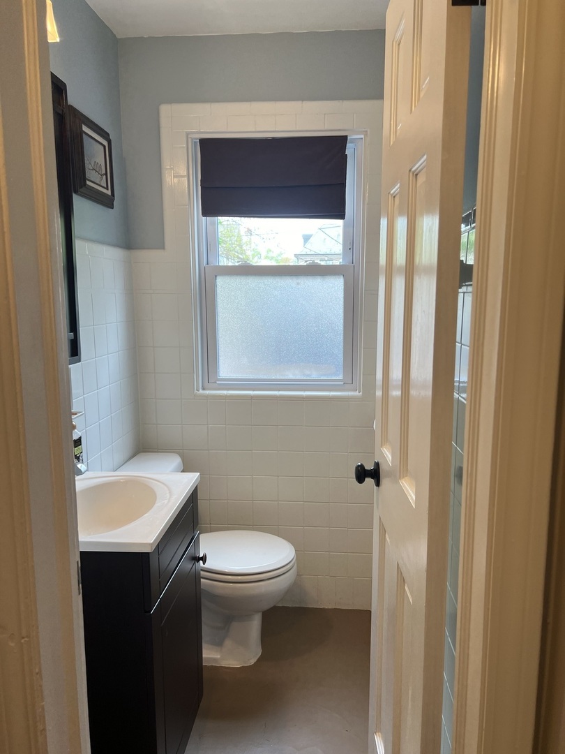 4716 Wolf Road Western Springs, IL 60558 - Photo 8 of 16