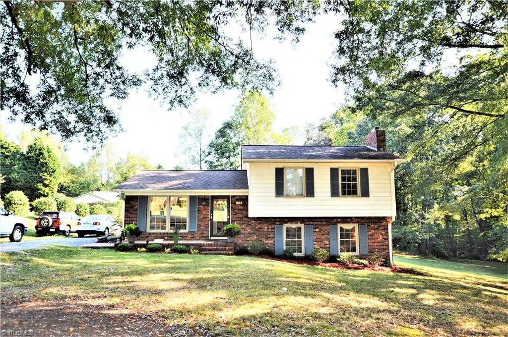 265 Pilotview Loop Madison, NC 27025 - Photo 25 of 30 Front yard