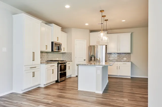 $359,000 | 9291 Inland Leather Lane, Conroe, TX 77385